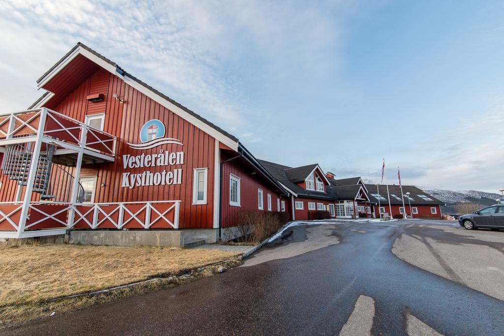 Vesteralen Kysthotell Stokmarknes Exterior foto